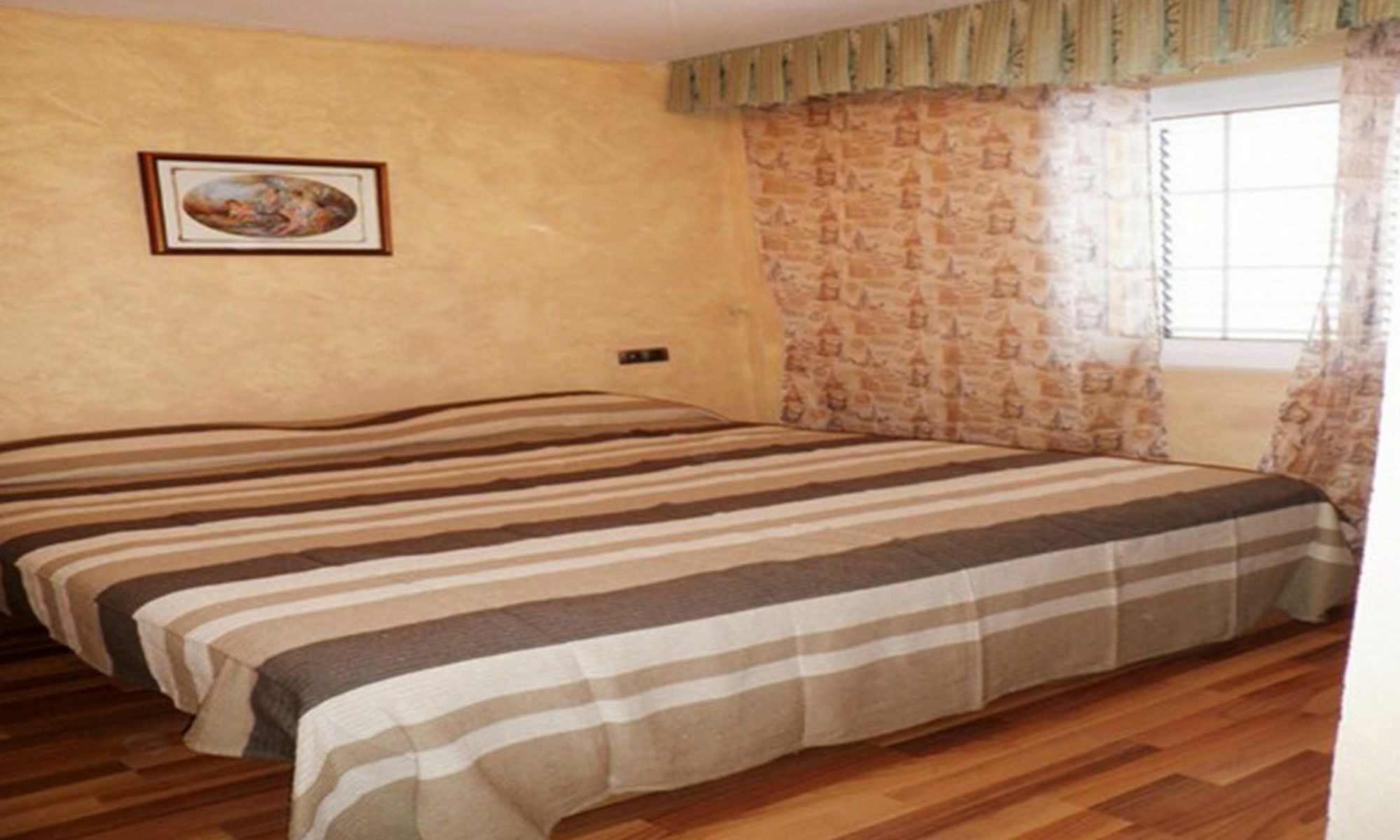 Apartsalou Cambrils Jupiter Ngoại thất bức ảnh